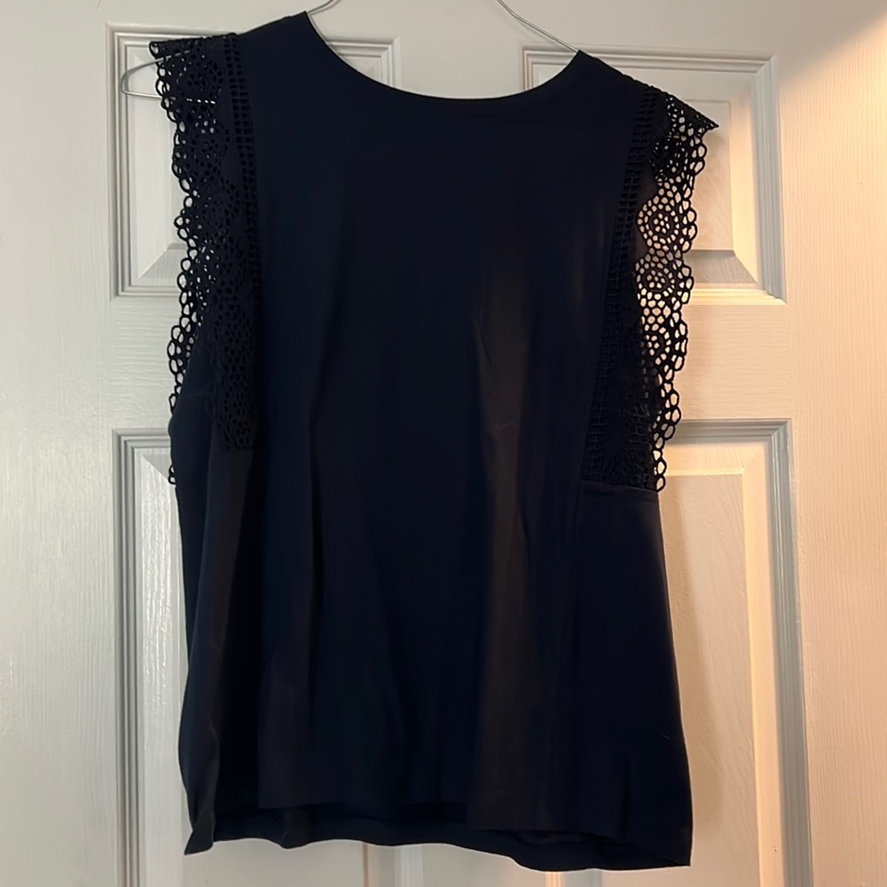 Banana Republic navy sleeveless cotton blouse. Size medium.  Worn at most once